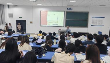 西南民族大学来我院开展研究生招生宣讲